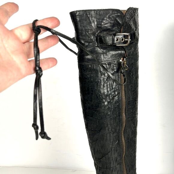 UGG Collection Nicoletta Scored Over-the-Knee Black Leather Boot size 6 1/2 - Picture 8 of 16